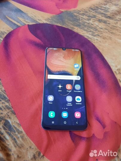 Samsung Galaxy A50, 4/128 ГБ
