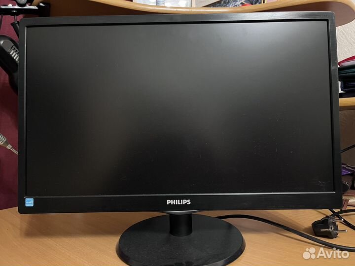 Монитор для компьютера philips 223V5L