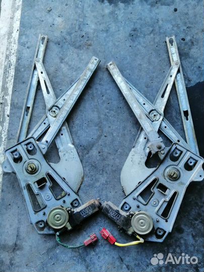 Электро стекло подъёмники задних дверей