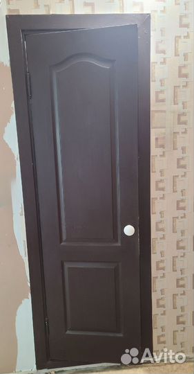 Дверь деревянная