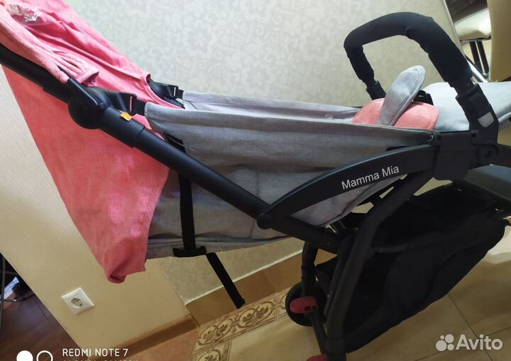 Прогулочная коляска