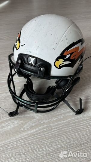 Шлем для американского футбола