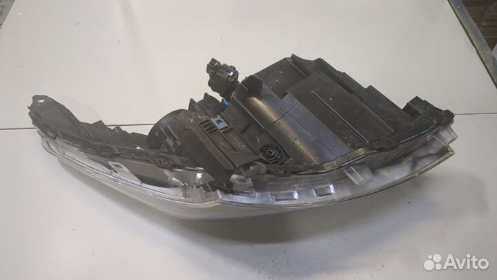Фара (передняя) Peugeot 5008, 2013