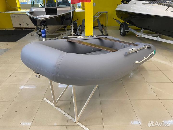 Надувная лодка Gladiator E 330SL (СПБ)