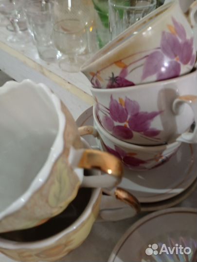 Посуда из цветного стекла