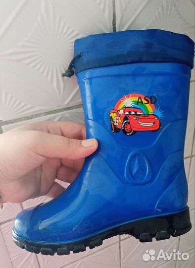 Резиновые сапоги
