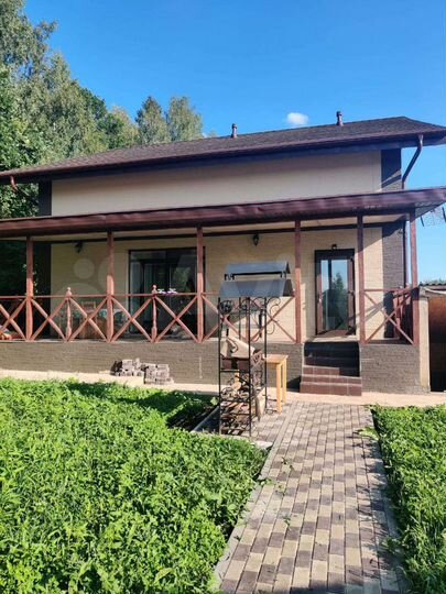 Дом 198,2 м² на участке 8 сот.