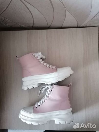 Ботинки демисезонные,на 37р