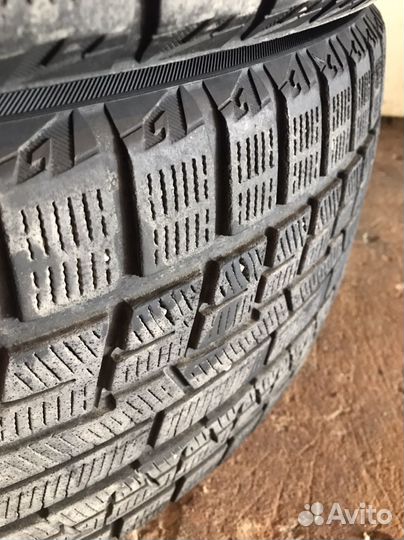 Yokohama Ice Guard IG60 245/45 R19 Q