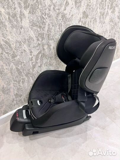 Автокресло Recaro OptiaFix