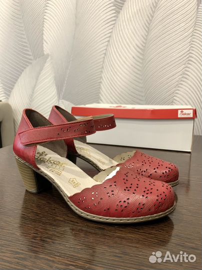 Туфли новые из натуральной кожи