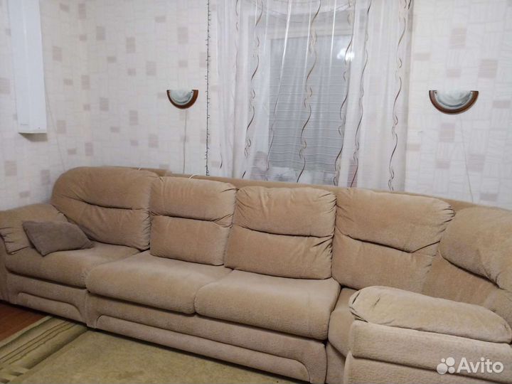 Угловой диван бу