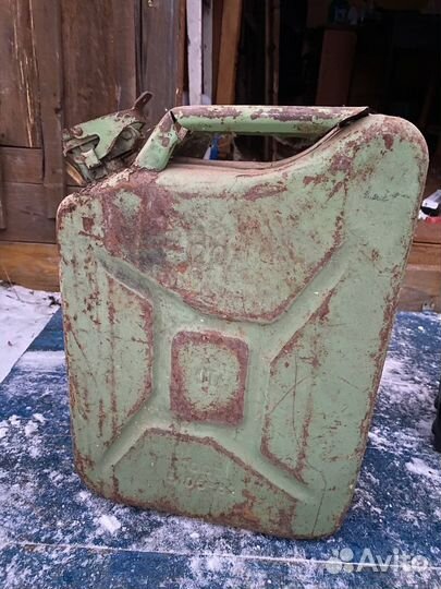 Канистра 20 литров