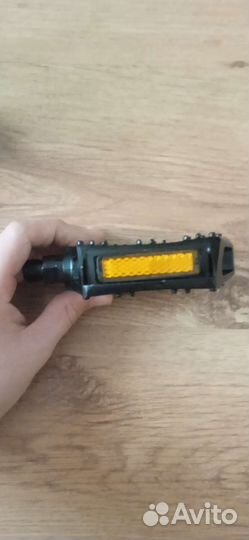 Педали для велосипеда металлические