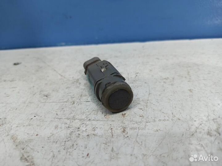 Датчик парковки задний Hyundai Grand Starex 2007