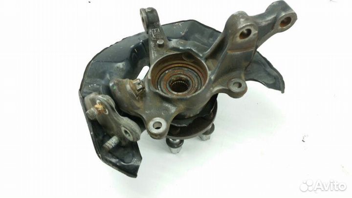 Ступица передняя левая Toyota Avensis AZT250 2005