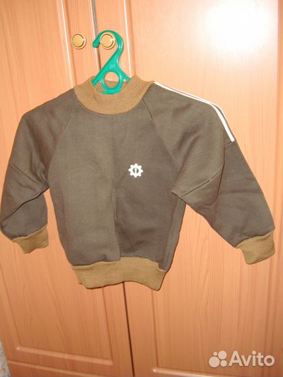 Кофточка с начесом новая