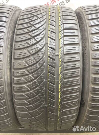 Kumho I'Zen KW31 225/40 R18 90P