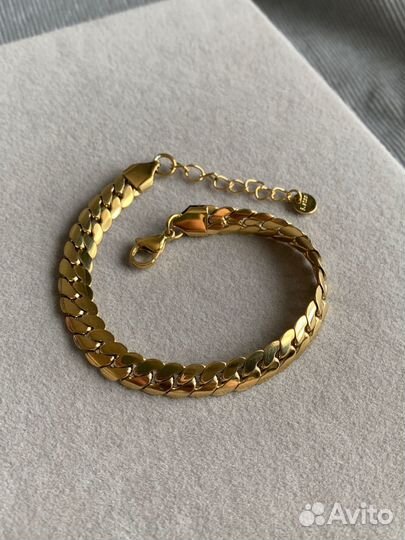 Браслет из стали