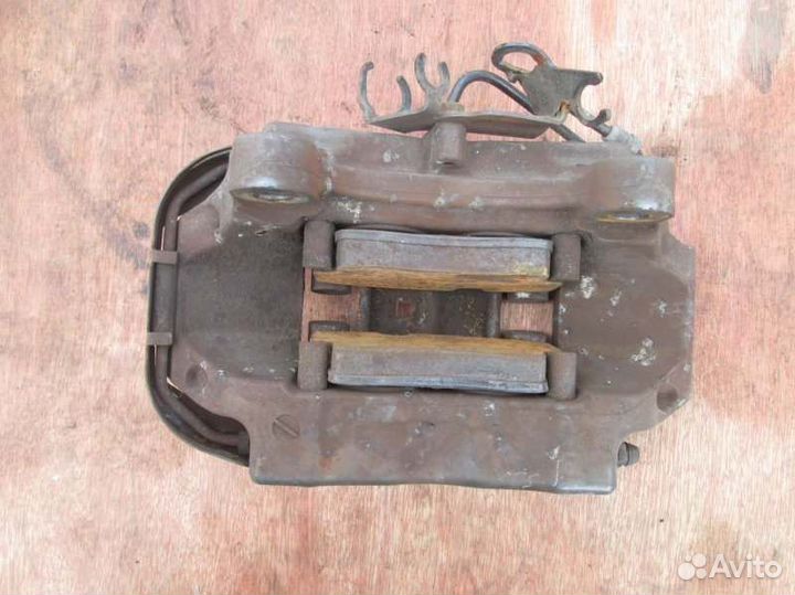 Суппорт задний правый Porsche Cayenne 955 M02.2Y