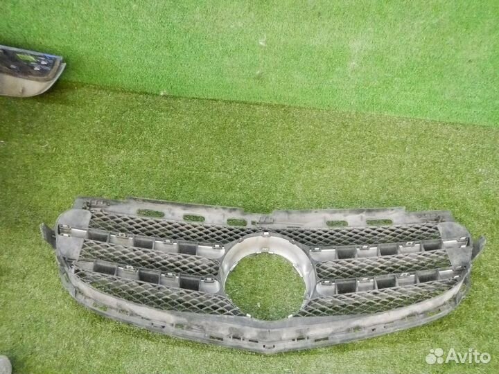 Решетка радиатора Mercedes E W212 (2013-2016) AMG