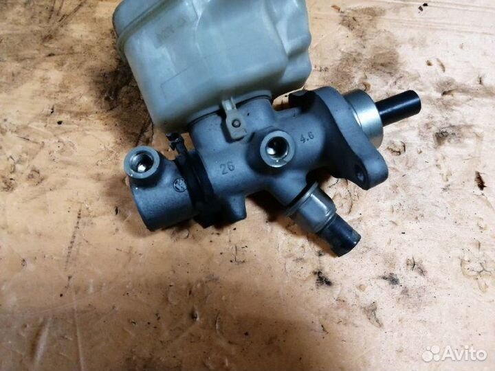 Главный тормозной цилиндр Porsche Cayenne 955