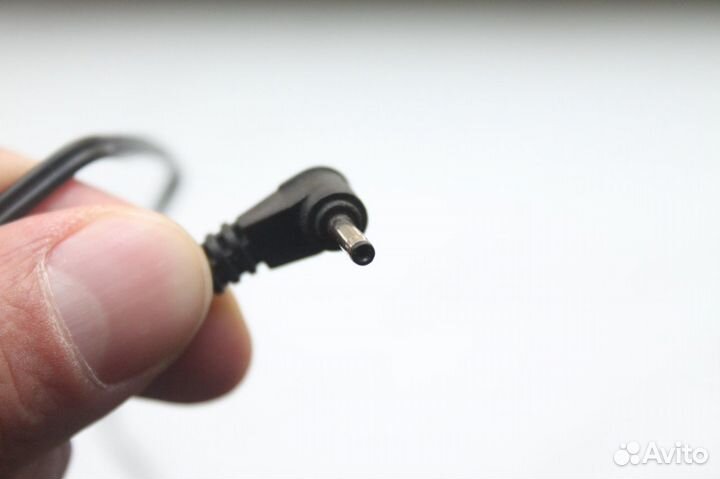 Зарядное устройство штекер 2,5 мм