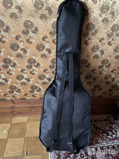 Классическая гитара шестиструнная