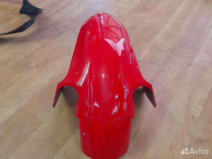 Пластик на мотоцикл хонда ф4i