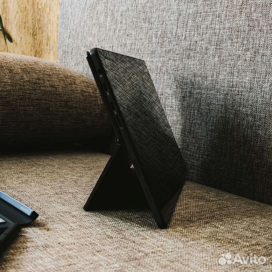 Планшет Asus Vivobook на Windows 11