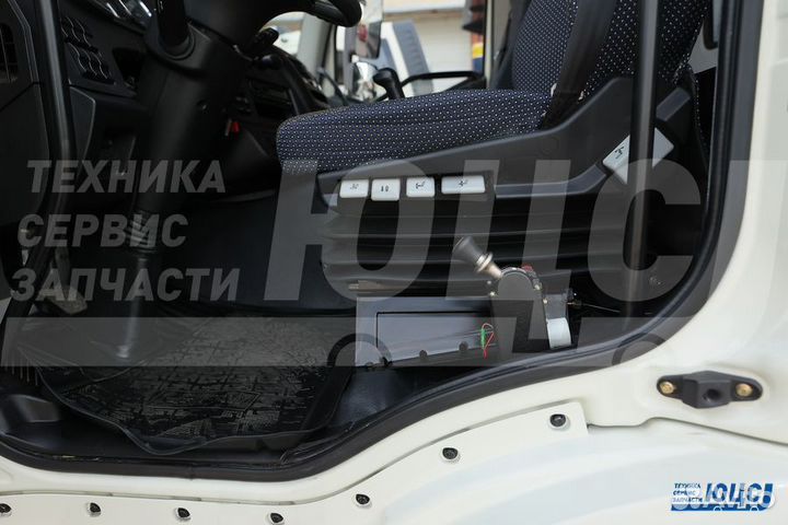 FAW CA 3250 с КМУ, 2024