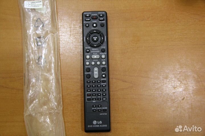 Пульты разные тв, DVD и др