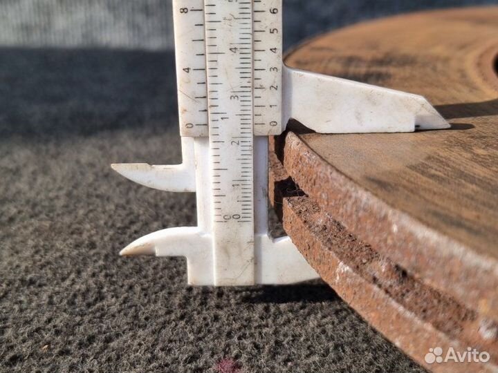 Тормозной диск передний Ford Kuga 1 2.0 G6DG 2008