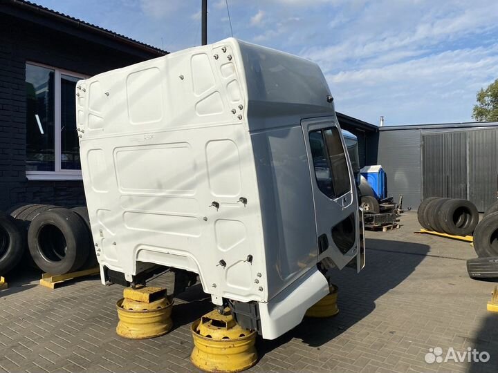 Кабина Renault Premium