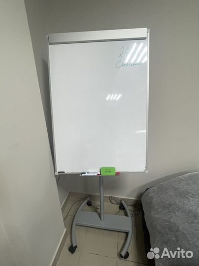 Магнитно маркерная доска