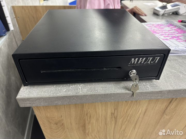 Денежный ящик Мидл