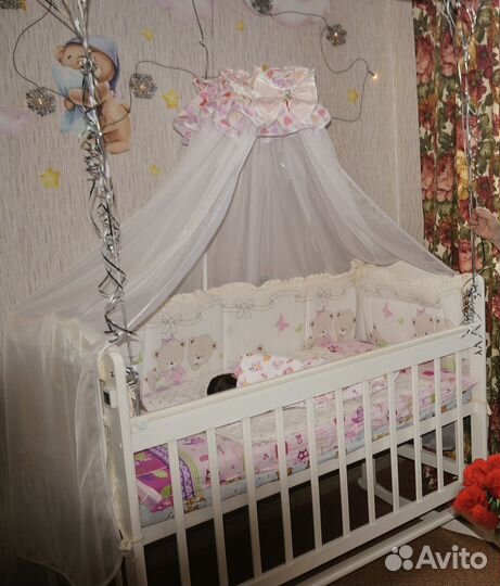 Детская кроватка