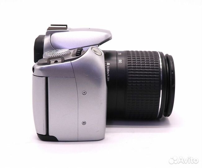 Canon EOS 300v kit 28-90mm (Japan)