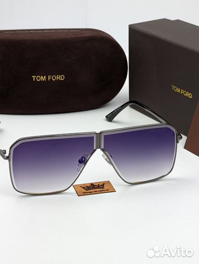 Солнцезащитные очки Tom Ford