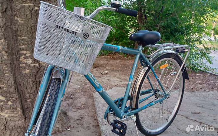 Велосипед 28д Stels Navigator 300 Gent + корзина