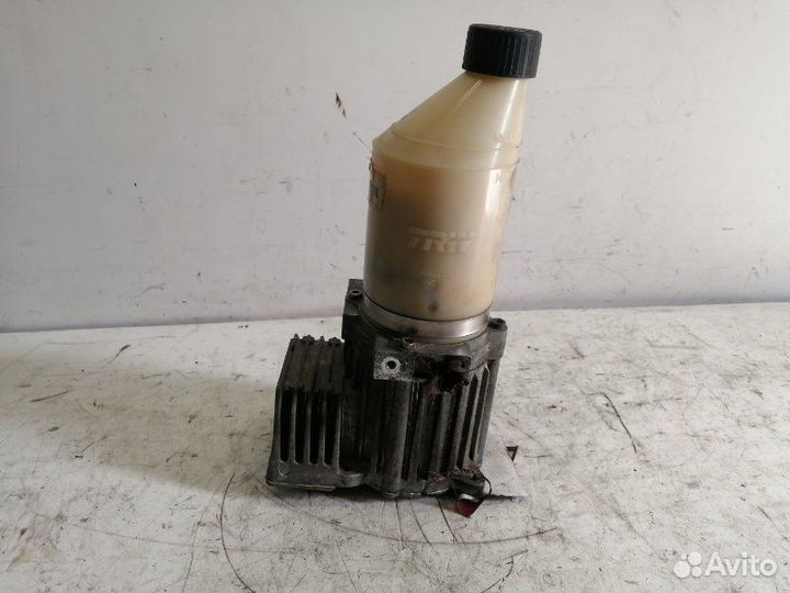 Насос гидроусилителя Opel Zafira минивэн дизель