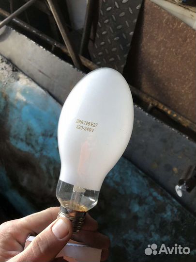 Лампа дрл. Цоколь Е 27. 71 штука