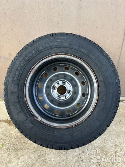 Michelin Agilis 81 185/70 R14C