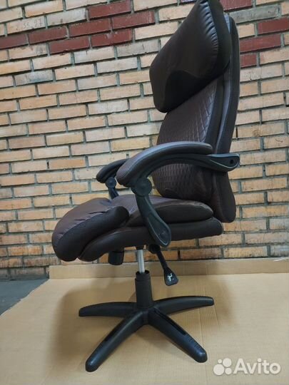 Кресло руководителя tetchair chief