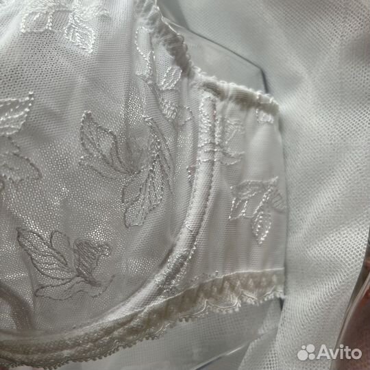 Бюстгальтер Lise Charmel Swarovski 75E