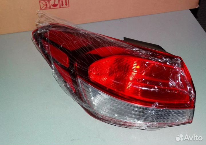Фонарь задний Киа Рио Церато Сид