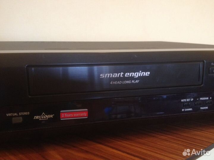 Видеомагнитофон Sony SLV-E580EE