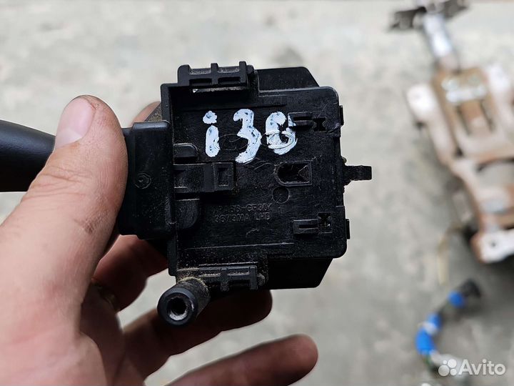 Переключатель поворотов Hyundai i30