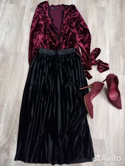 Костюм женский