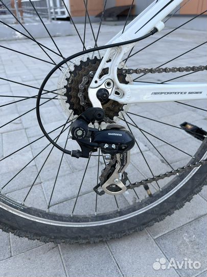 Велосипед горный Forwrad quadro 1.0